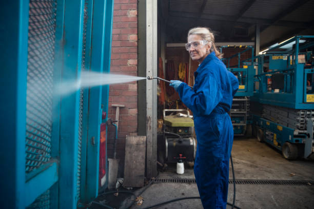 Best Local Pressure Washing Services  in Harbor Springs, MI